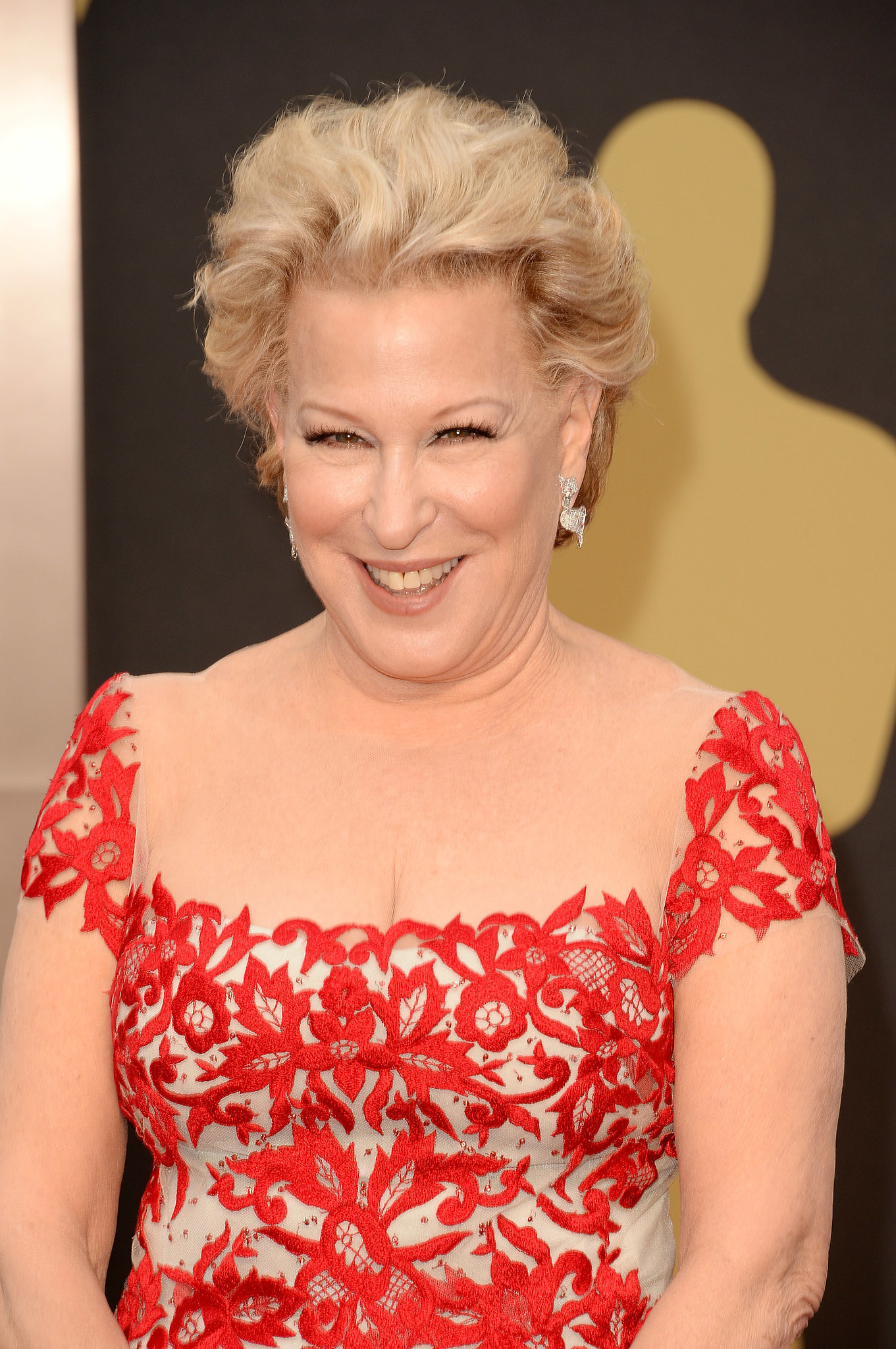 Bette Midler
 301 Moved Permanently
