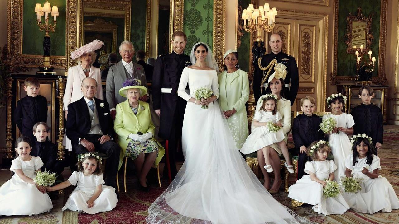 Bilder Hochzeit England
 Kensington Palast veröffentlicht offizielle Familienfotos