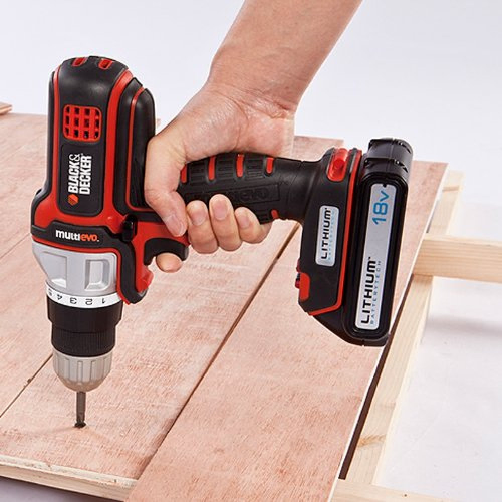 Black Und Decker Multitool
 New Black and Decker 18V Drill Sander Jigsaw multi tool