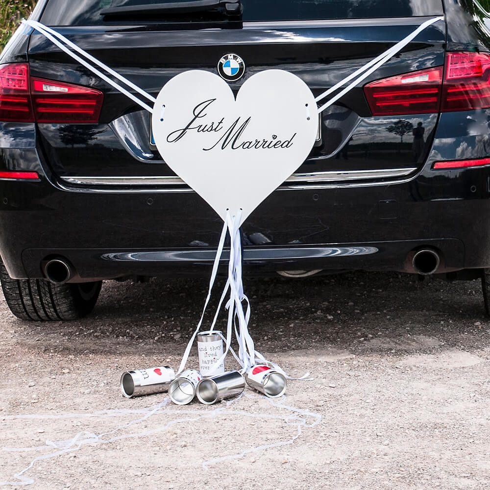Blechdosen Hochzeit
 Autoschmuck fürs Hochzeitsauto weddix