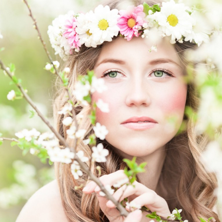 Blumenkranz Haare Hochzeit
 Für Sommerbräute Blumenkranz für Haare zum Selbermachen