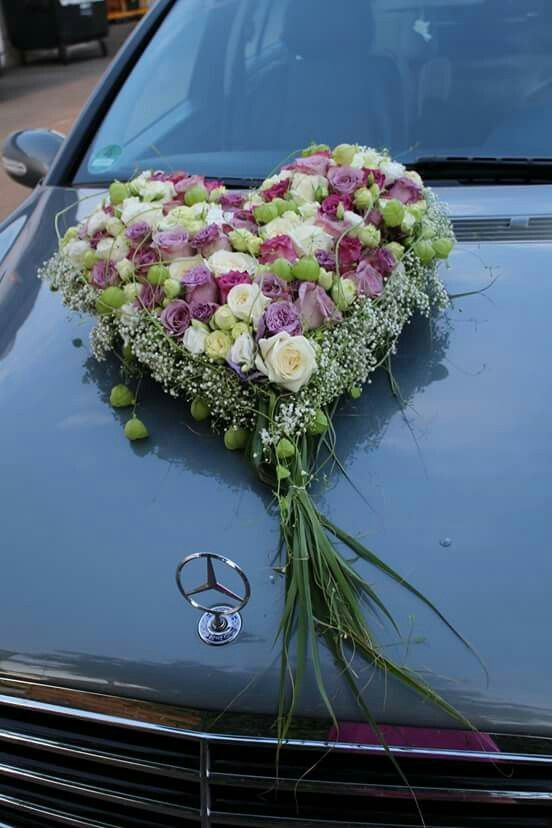 Blumenschmuck Auto Hochzeit
 Die besten 25 Autodeko Hochzeit Ideen auf Pinterest