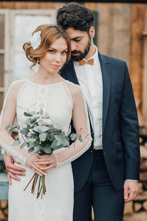 Boho Style Männer Hochzeit
 Boho Style Mann auf Hochzeit mit Holzfliege Hozlfliege