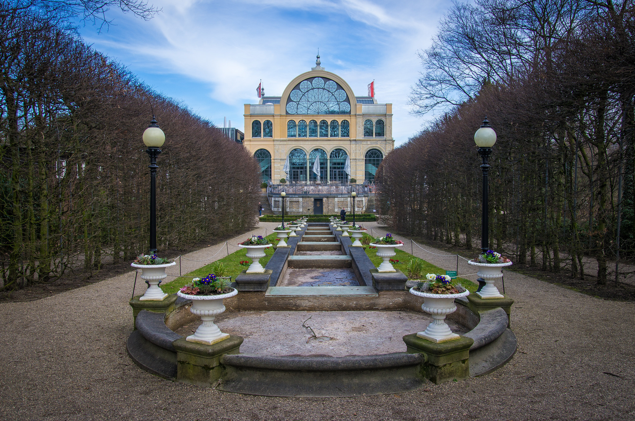 Botanischer Garten Köln
 Flora und Botanischer Garten Köln Botanic Garden in