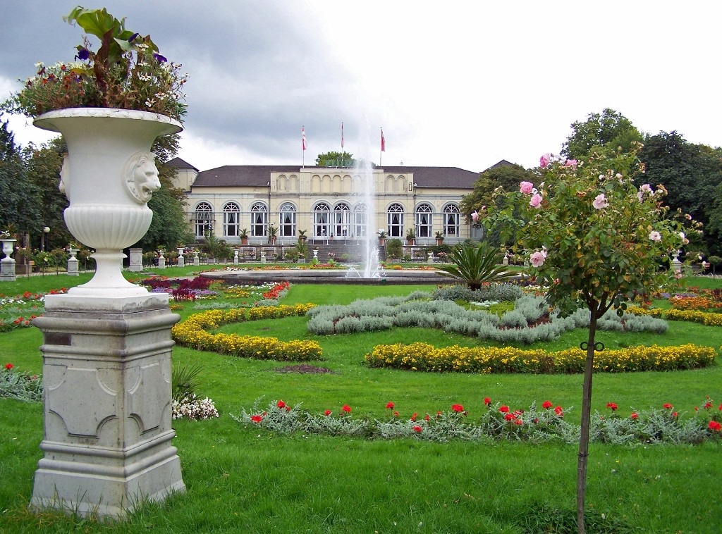 Botanischer Garten Köln
 Flora und Botanischer Garten Köln Wikidata