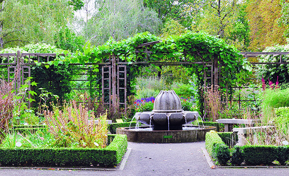 Botanischer Garten Leipzig
 Botanischer Garten Leipzig Apothekergarten