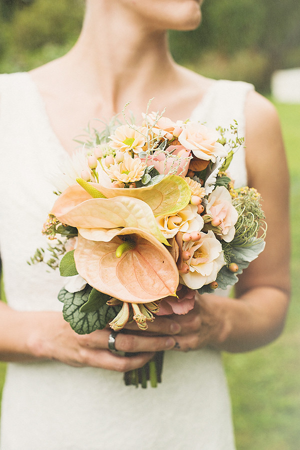 Brautstrauß Apricot
 Eine punkig angehauchte Hochzeitsdeko in Mint und Rose