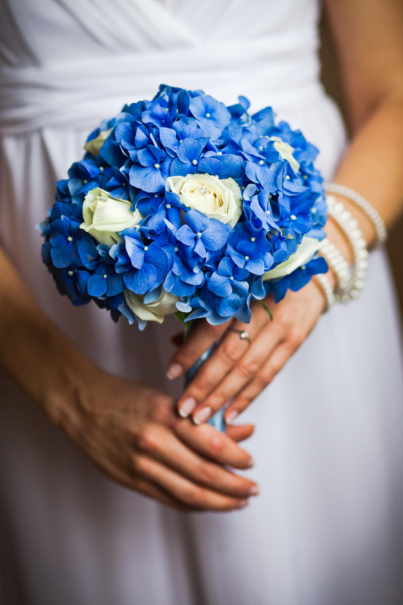 Brautstrauß Hortensien Und Rosen
 Brautstrauß mit Hortensien und Rosen Heiraten mit braut