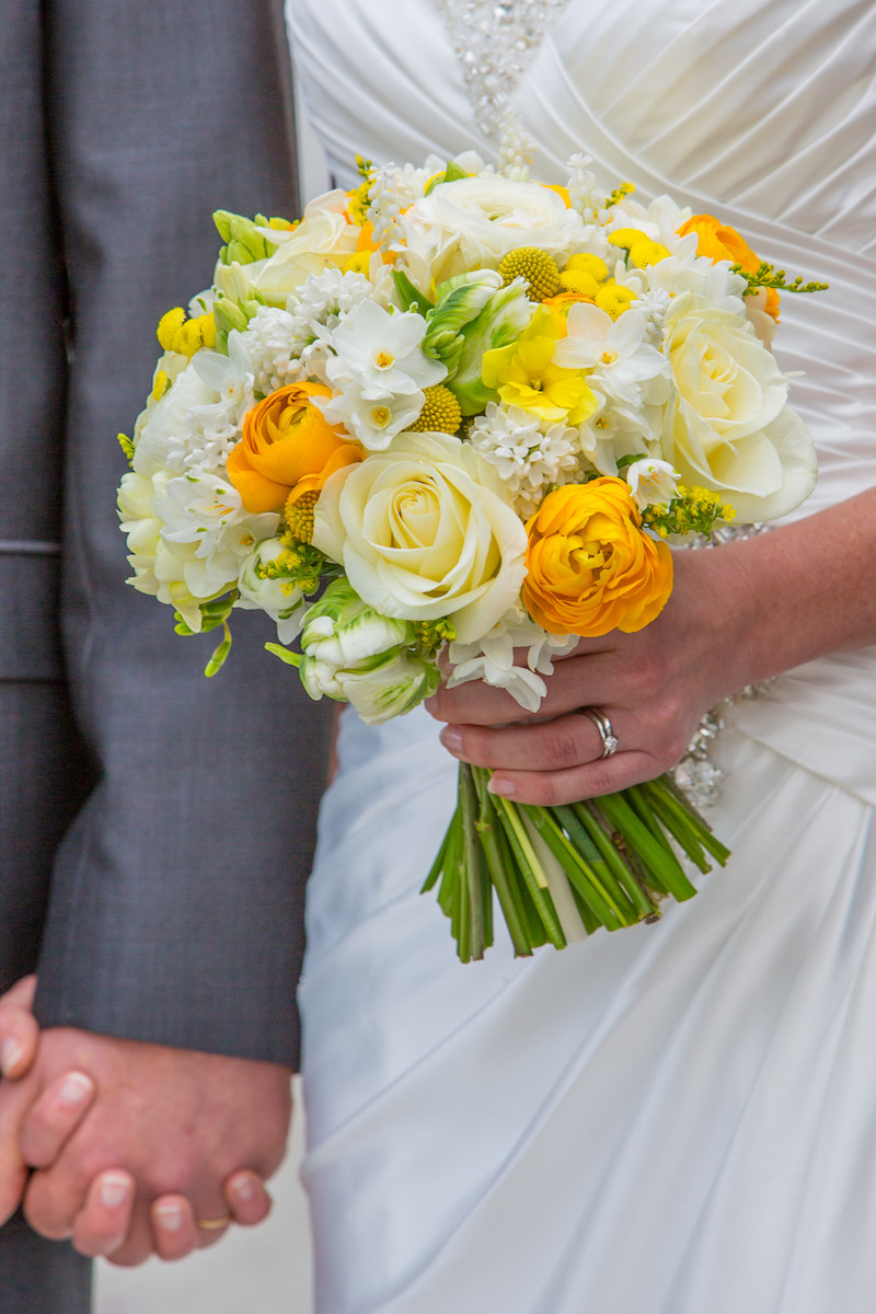 Brautstrauß Maiglöckchen
 Blumen und Brautstrauß nach Jahreszeit – Heiraten mit braut