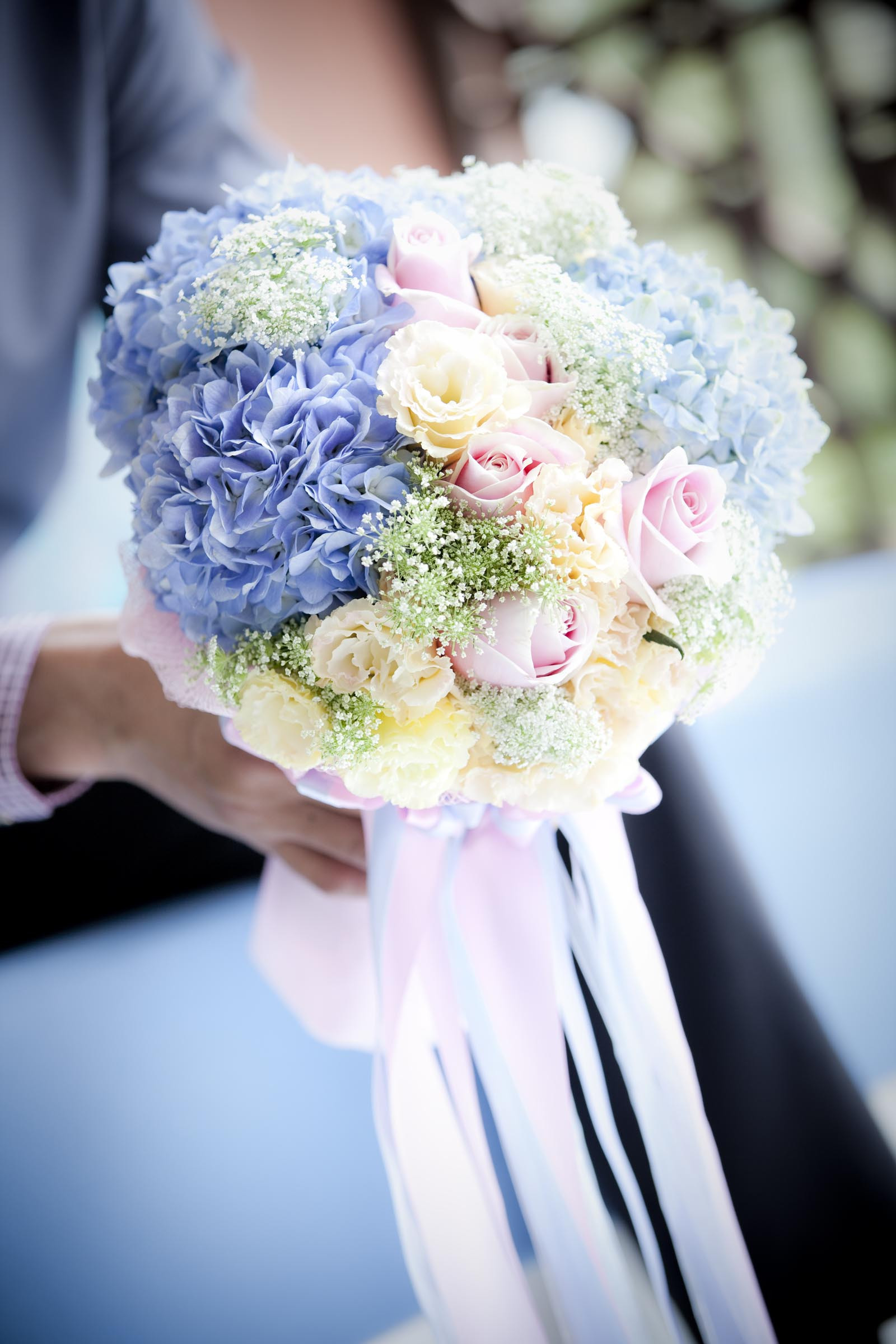 Brautstrauß Mit Hortensien
 Brautstrauß mit Rosen und Hortensien Heiraten mit braut