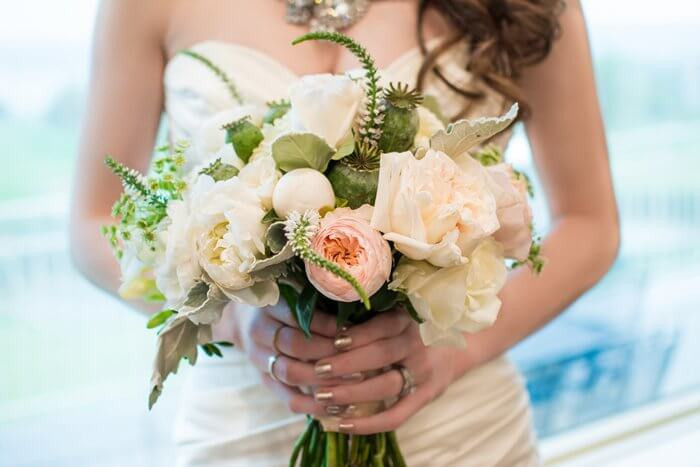 Brautstrauß Ranunkeln
 Hochzeit in Pastell Tischdeko & Brautstrauß Ranunkeln