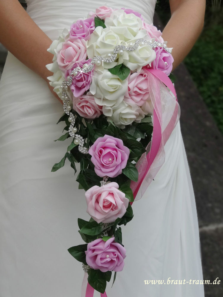 Brautstrauß Rosa
 Brautstrauss Rosen creme rosa pink mit Bling Hochzeit