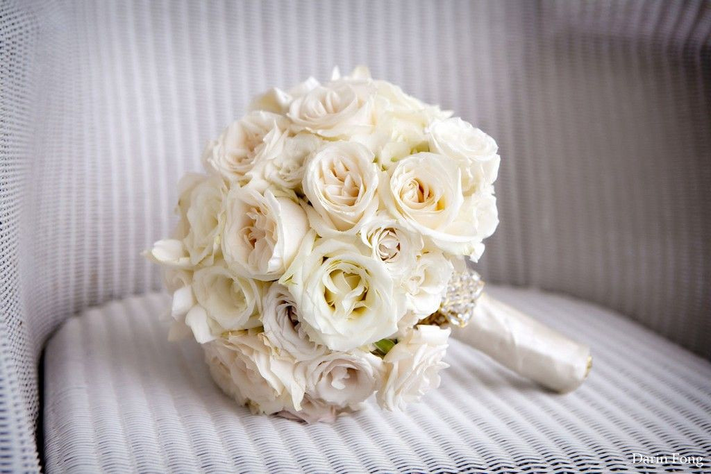 Brautstrauß Weiße Rosen
 weiße rosen brautstrauss Hochzeit