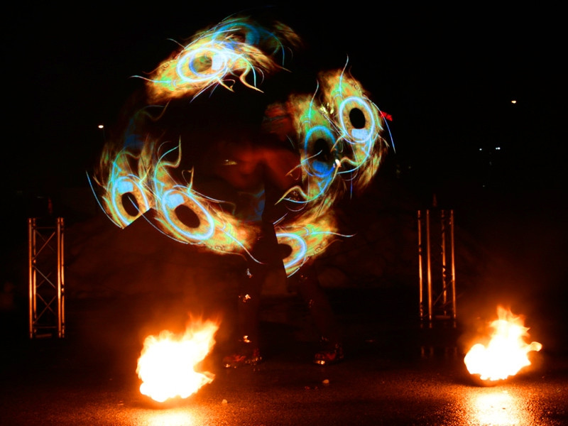 Brennendes Herz Hochzeit
 Feuerherzen brennende Herzen Feuershow