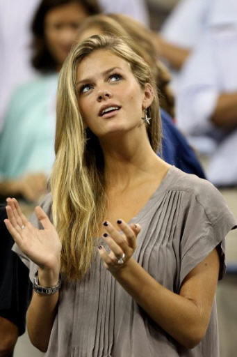 Brooklyn Decker Nackt
 lena katina never for teen beard michael jordan