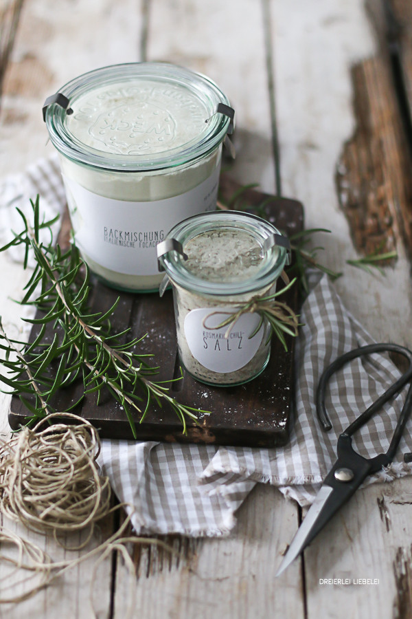 Brot Und Salz Hochzeit
 Brot und Salz zum Umzug Rosmarin Chili Salz