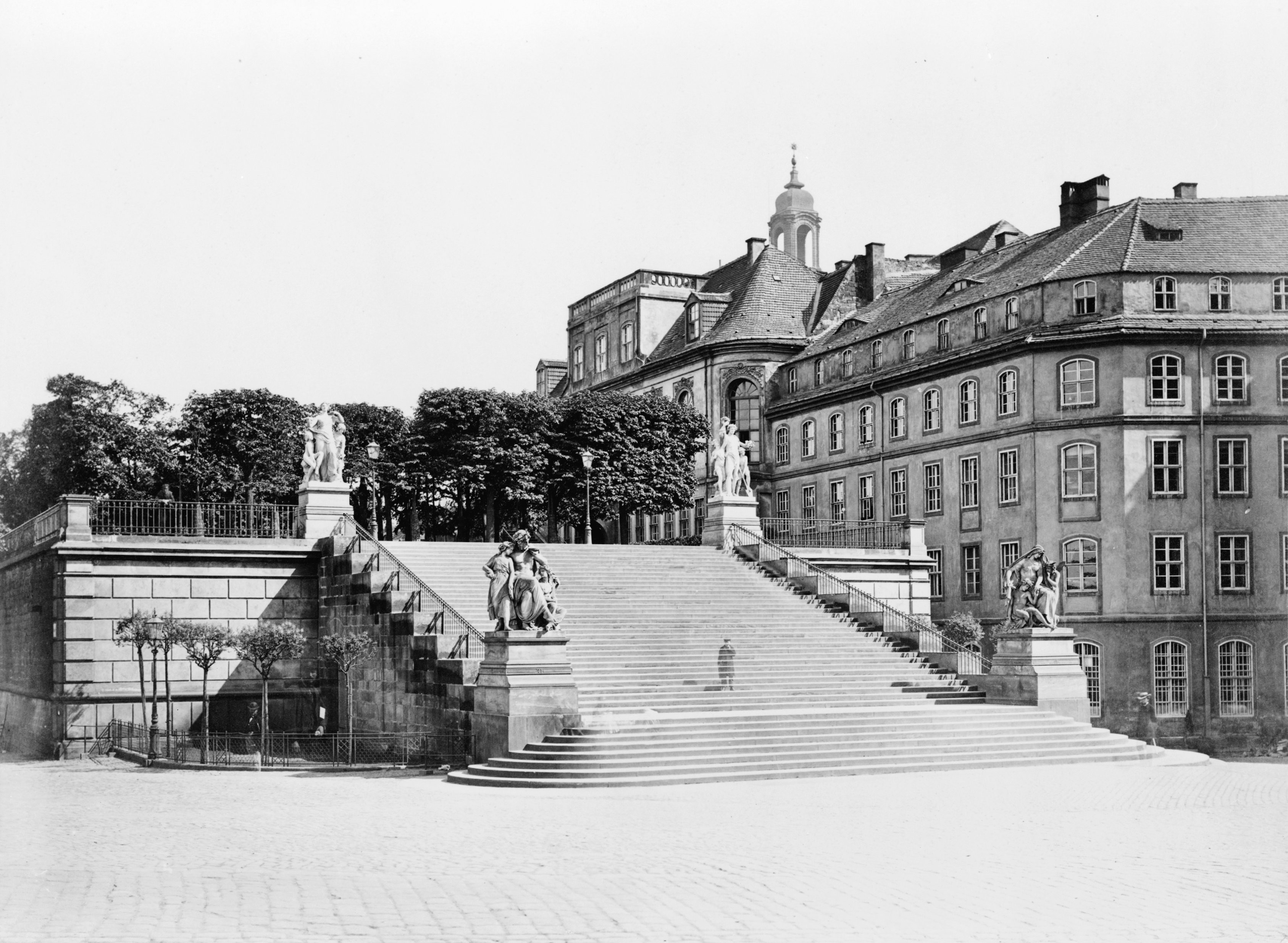 Brühlsche Terrasse Dresden
 File Dresden Brühlsche Terrasse 1880 Wikimedia mons