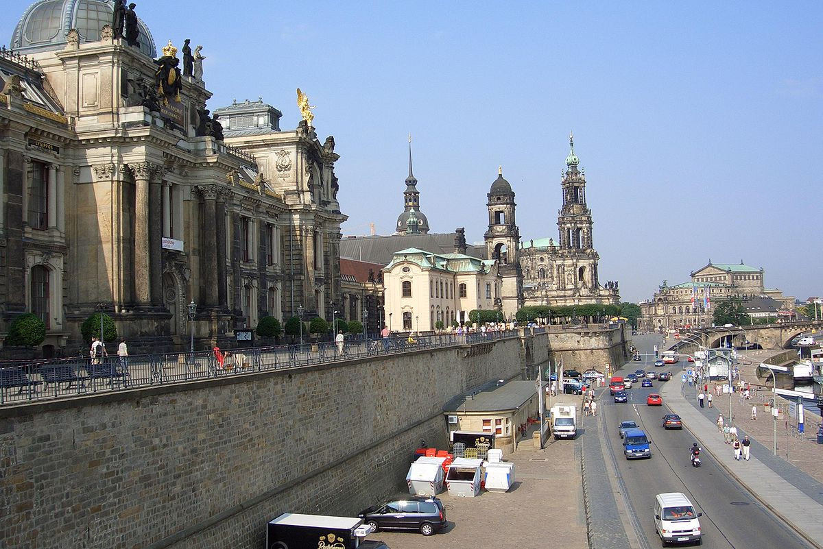 Brühlsche Terrasse Dresden
 Brühlsche Terrasse –