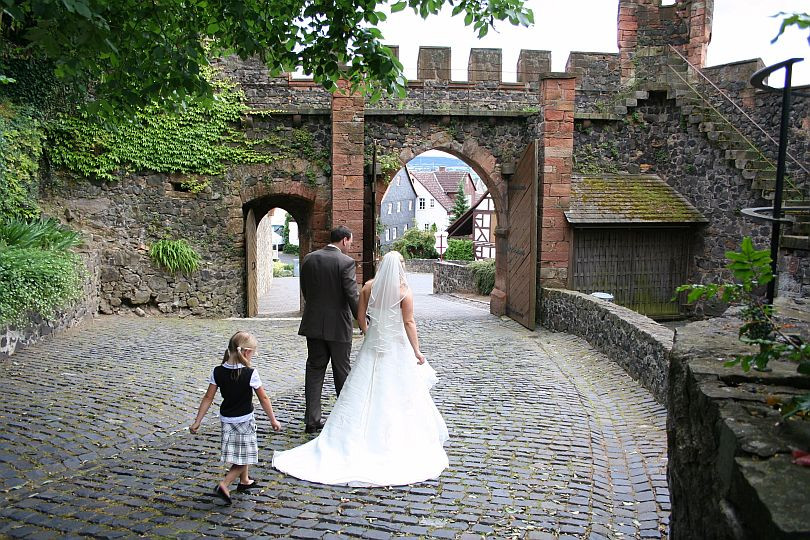 Burg Hochzeit
 standesamt hotel burg staufenberg Burghotel Staufenberg