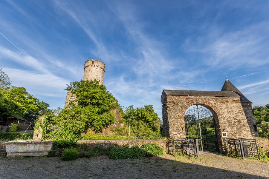 Burg Pyrmont Hochzeit
 Burg Pyrmont Hochzeit