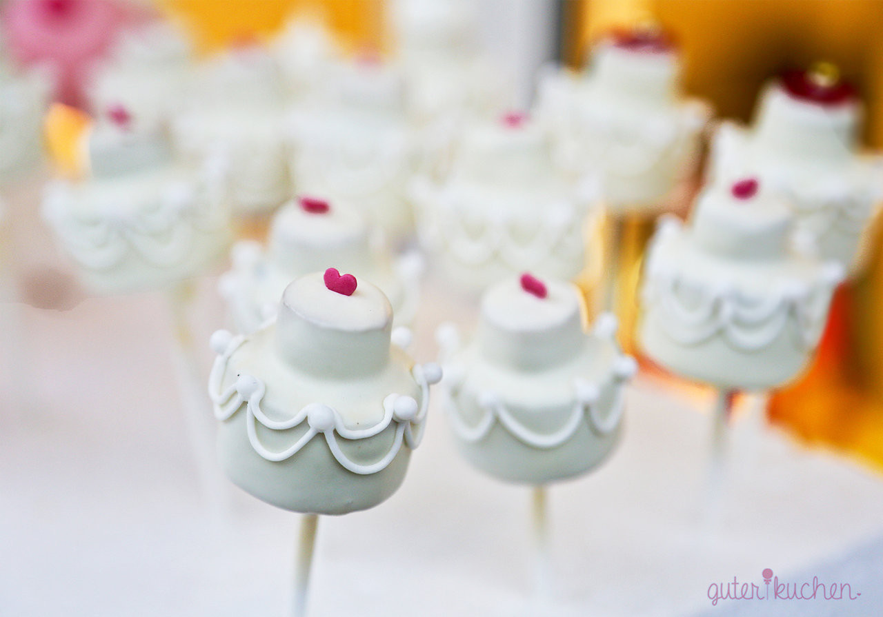 Cake Pop Hochzeit
 Cake Pops Hochzeitstorte