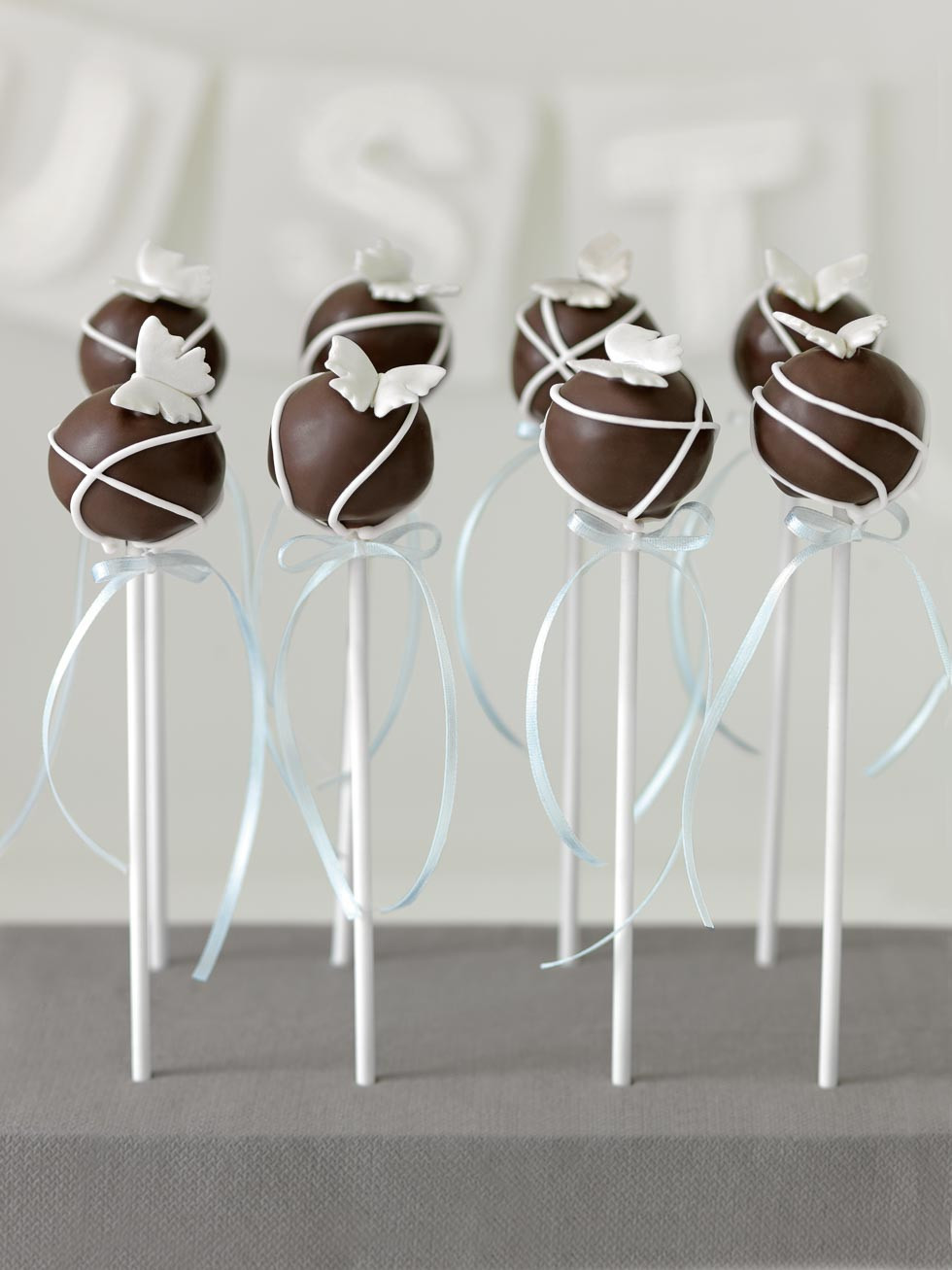 Cake Pop Hochzeit
 Cake Pops dekorieren Die schönsten Ideen zur Hochzeit