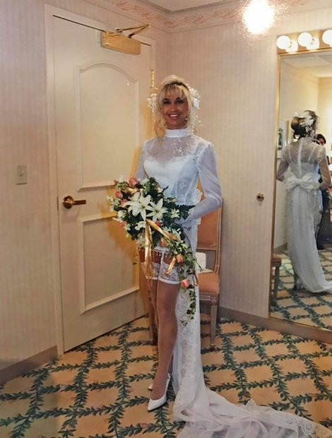Carmen Geiss Hochzeit
 Star Hochzeiten Die skurrilsten Brautkleider der Stars