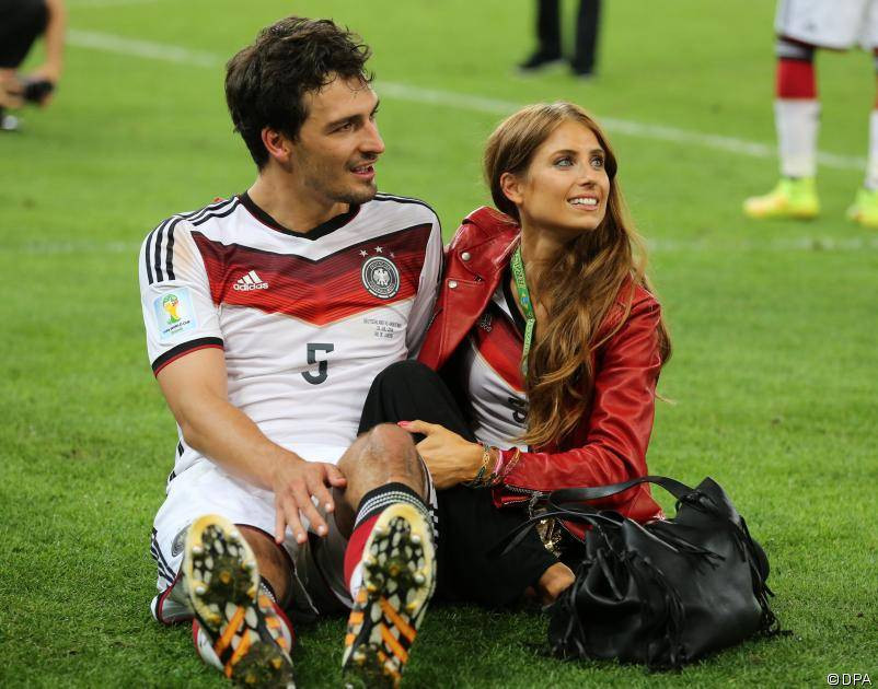 Cathy Hummels Hochzeit
 Nach Hochzeit mit Mats Hummels Cathy Fischer ändert ihre