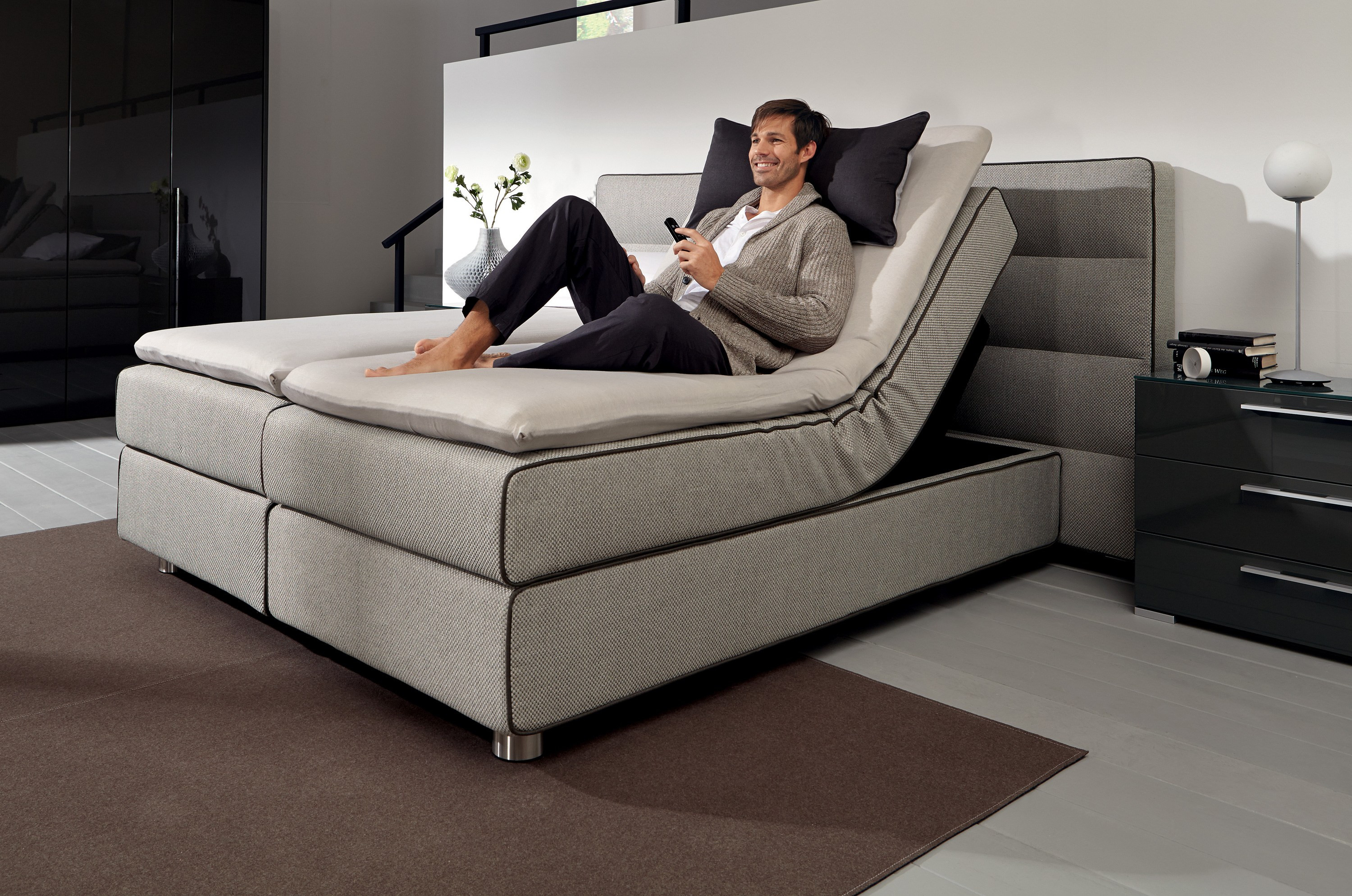 Couch Boxspring
 BOXSPRING SUITE DESIGN Bed by Hülsta Werke Hüls