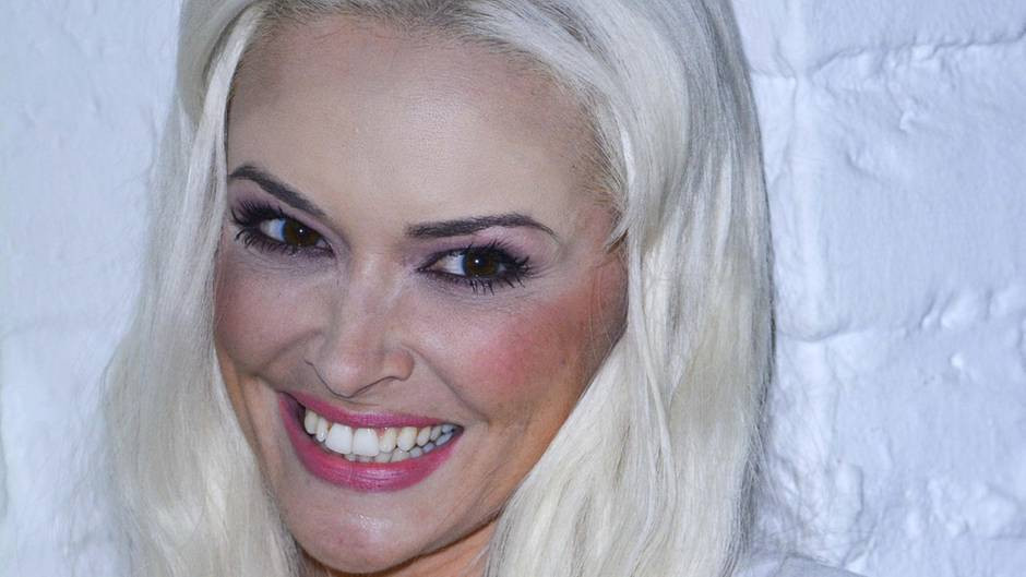 Daniela Katzenberger Hochzeit Wo
 Daniela Katzenberger Traumhochzeit zum Schnäppchenpreis