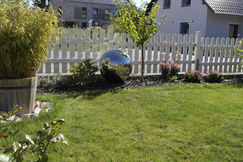 Dekokugeln Garten
 Edelstahlkugeln & Gartenkugeln für Ihren Garten