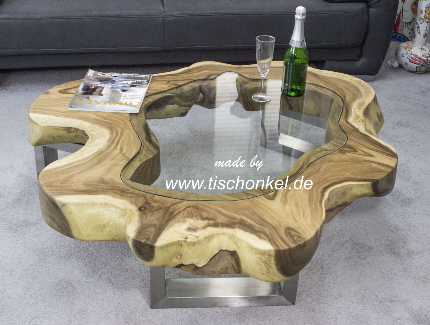 Designer Couchtisch
 Designer Couchtisch Baumscheibe mit Glas Der Tischonkel