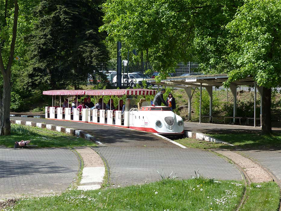 Deutsch Französischer Garten
 Deutsch Franzoesischer Garten Jardin Franco Allemand Muse