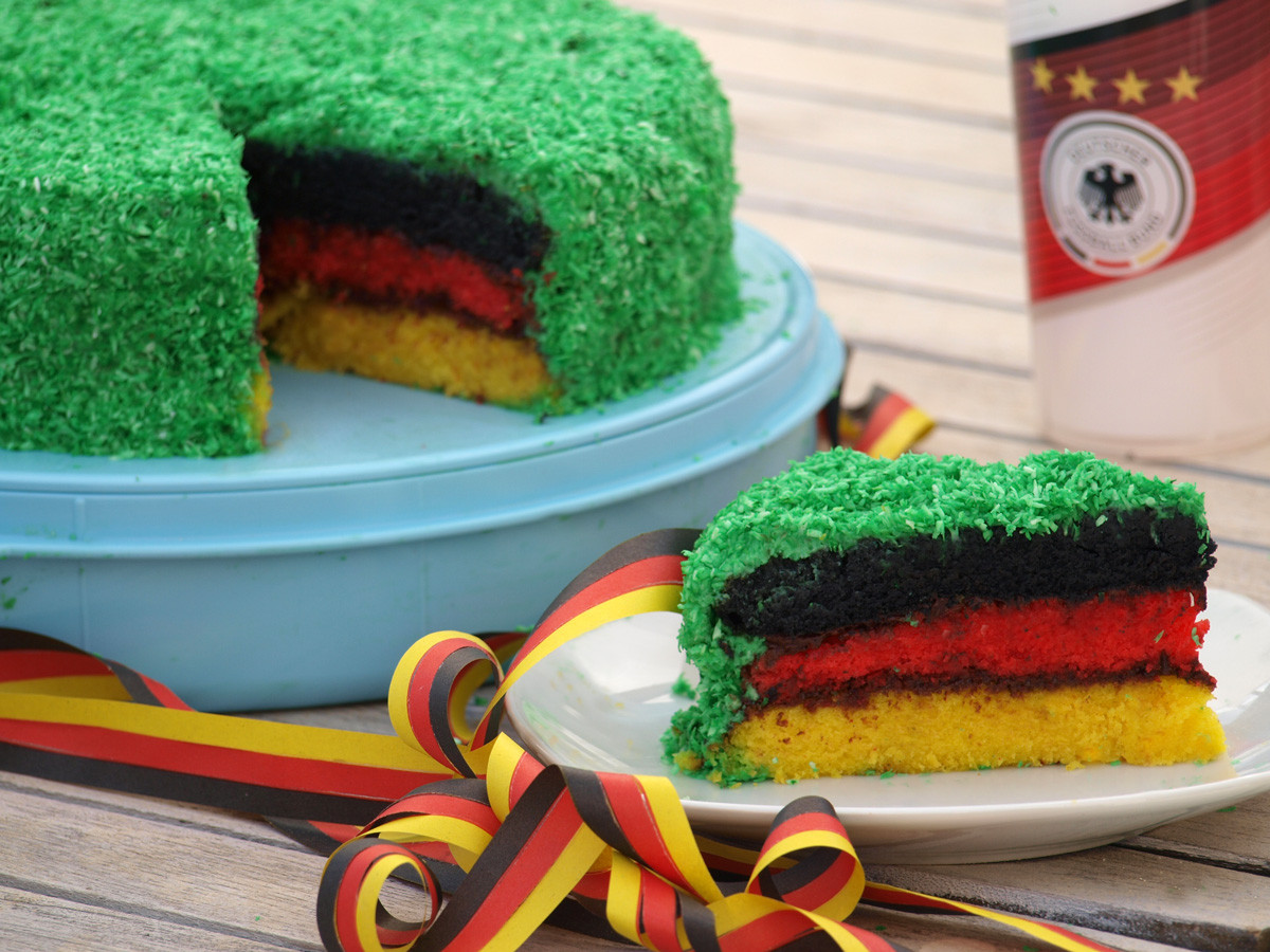 Deutschland Kuchen
 Deutschland Kuchen Der Hit auf jeder WM Fußball Party