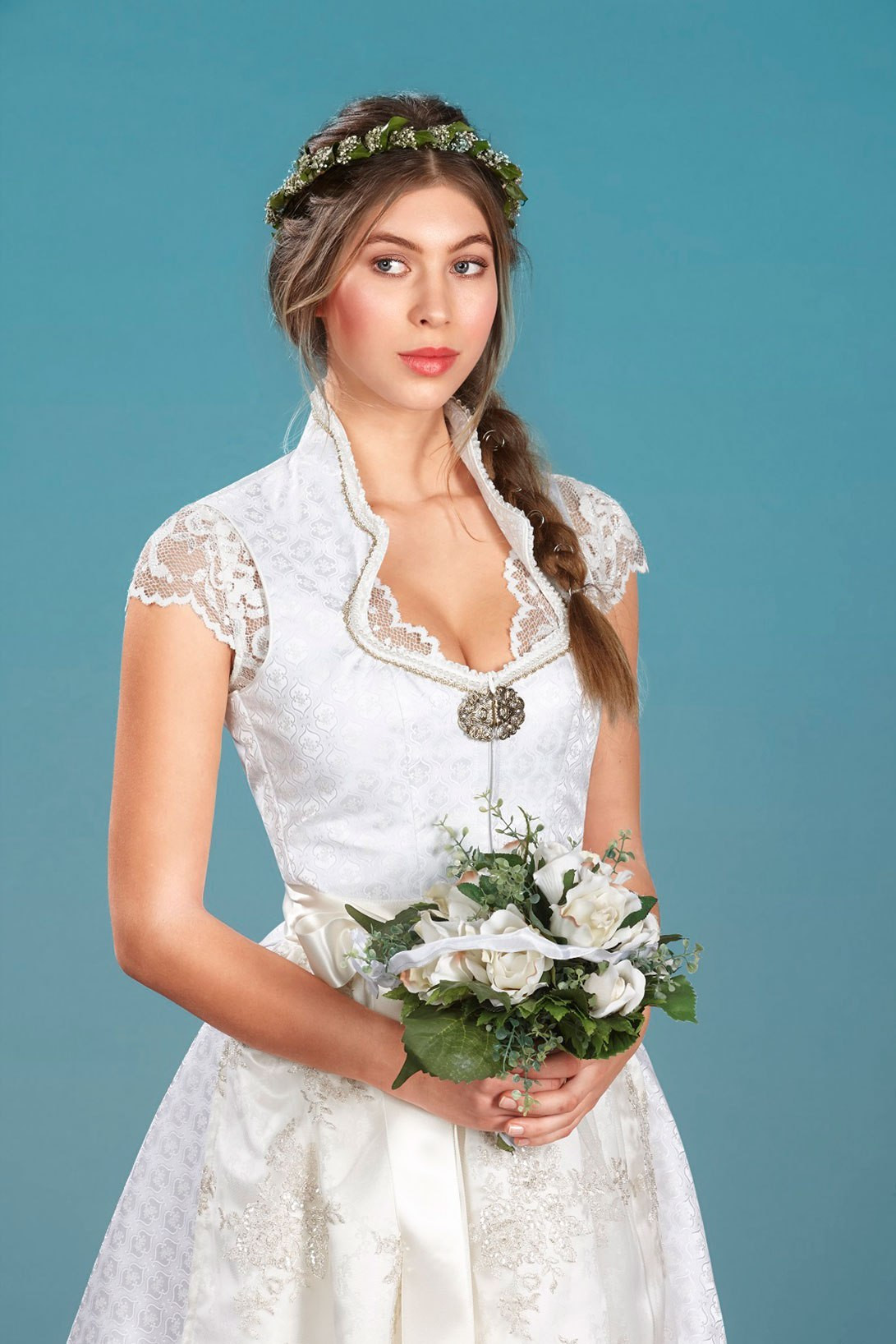 Dirndl Hochzeit
 Hochzeitsdirndl und Brautdirndl von AlpenHerz