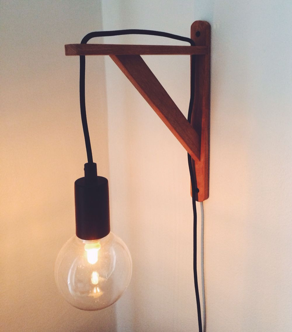 Diy Lampe
 DIY lampe Hyldeknægt fra IKEA og lampe fra Ellos