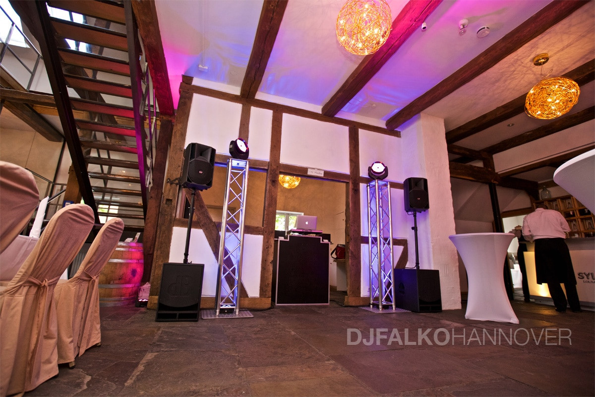 Dj Hochzeit
 Hochzeit mit DJ im Landhaus Burgwedel Hannover