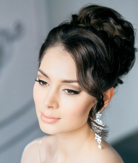 Dutt Hochzeit
 Hochsteckfrisuren hochzeit dutt