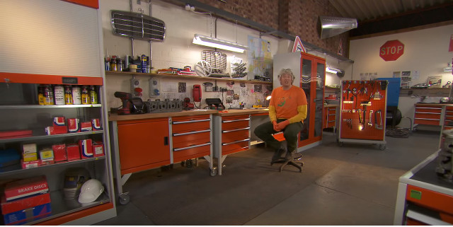 Edd China Garage
 Wheeler Dealers Workshop Tour The Manufacturer