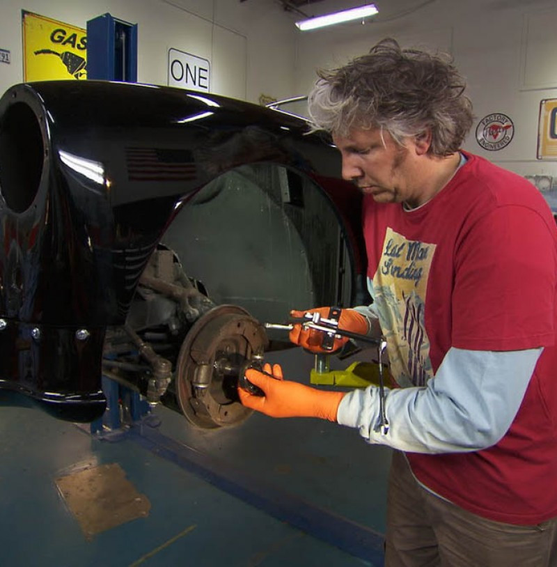 Edd China Garage
 Wheeler Dealers The Show