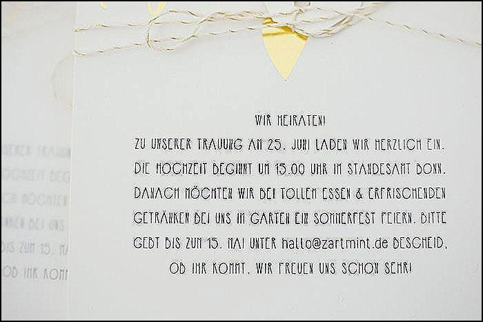 Einladungstext Goldene Hochzeit
 Einladungen Goldene Hochzeit Drucken Modell Schriftzug