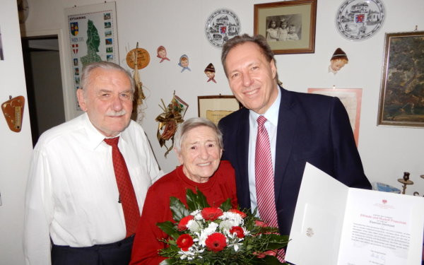 Eiserne Hochzeit Bräuche
 Vor 65 Jahren sagten Rudolf und Elfriede Ja Wien