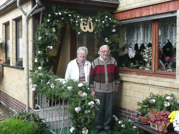 Eiserne Hochzeit Kranz
 Fachwerkdorf Mehren