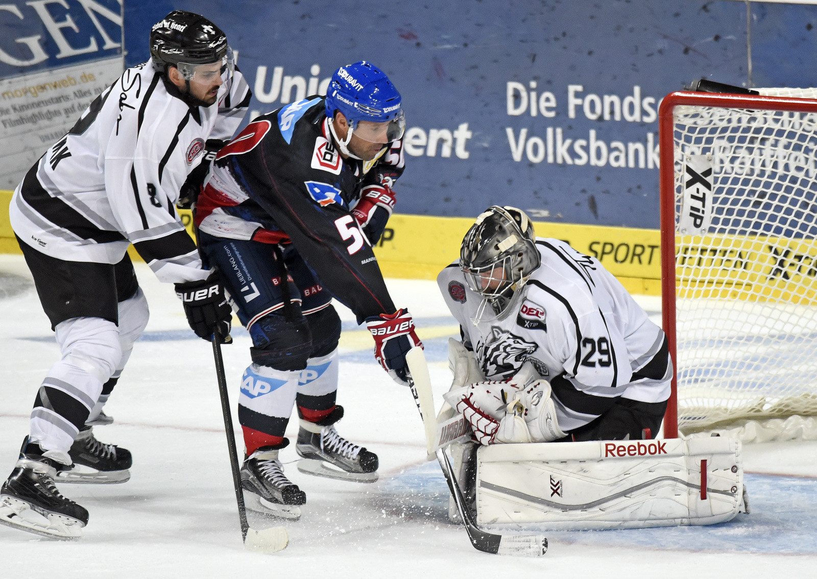 Eishockey Tabelle
 Eishockey Ligasystem in Deutschland –