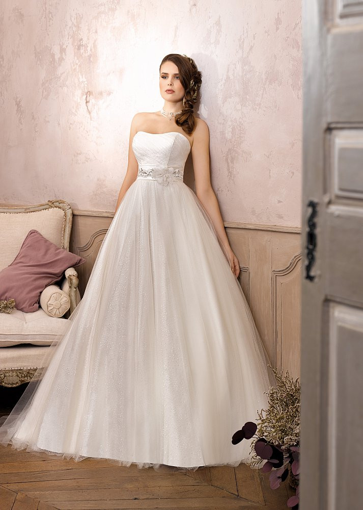 Empire Hochzeitskleid
 Empire Brautkleider Elegant romantisch und sinnlich