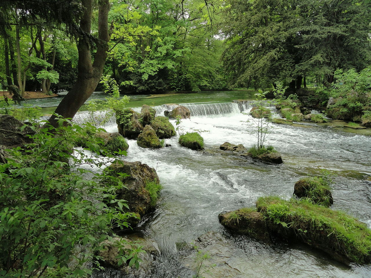 Englischer Garten München
 File Stream in Englischer Garten Munich DSC JPG