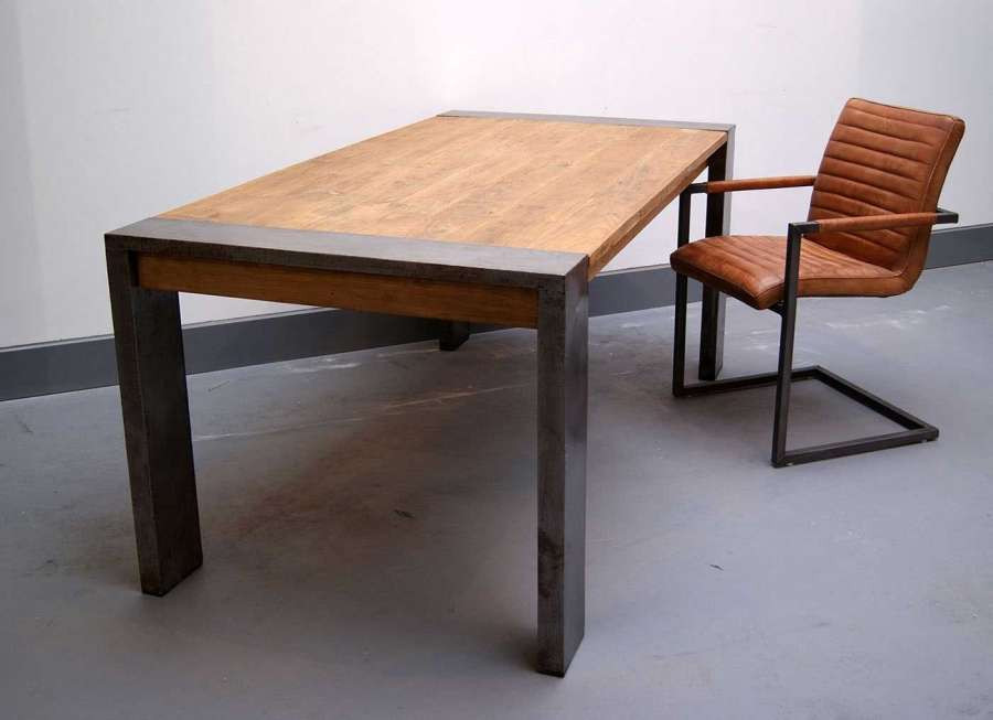 Esstisch Klein
 Esstisch Holz Stahl Industriedesign 180 200 220 240cm