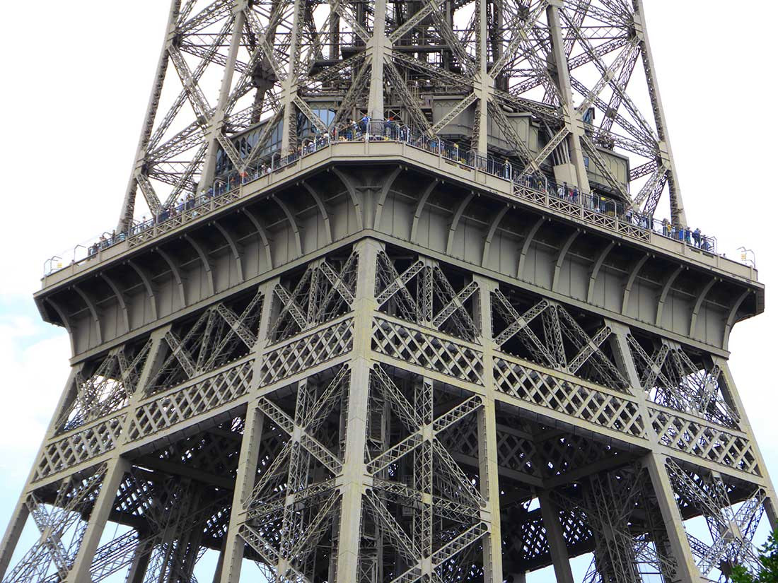 Etage 1
 Eiffelturm 2 Etage