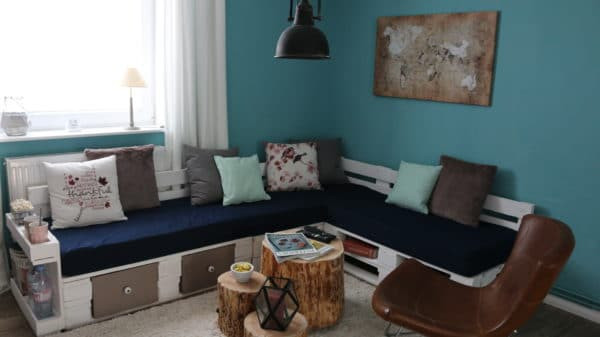 Europaletten Couch
 Sofa aus Europaletten mit vielen Extras HANDMADE Kultur