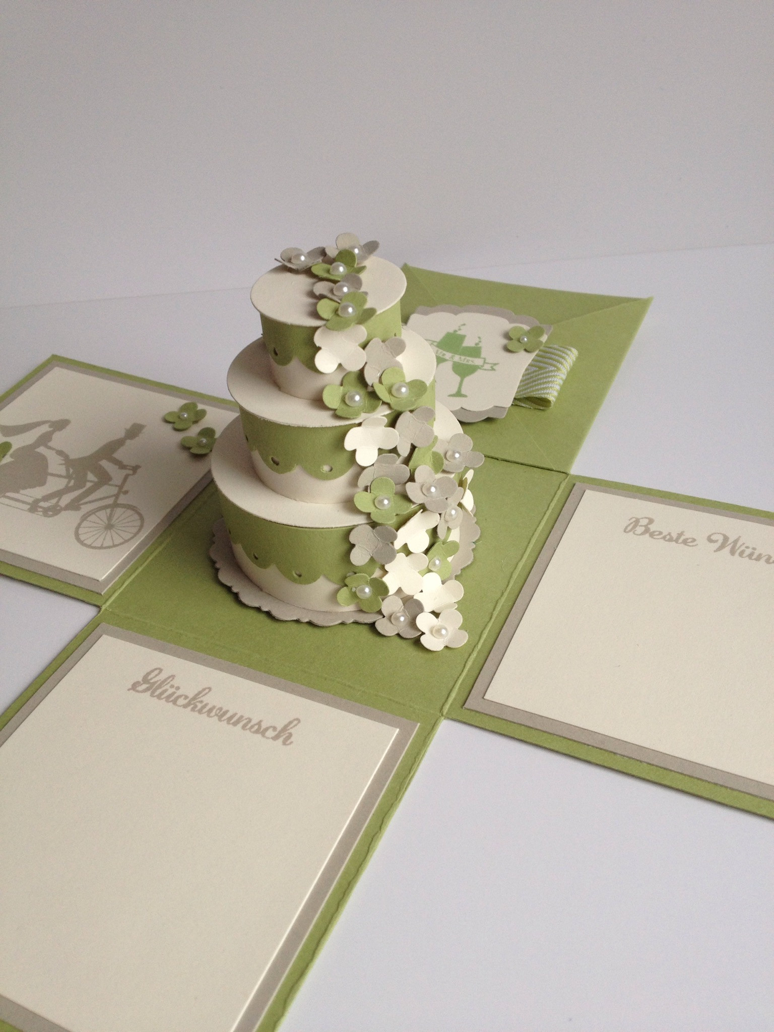 Explosionsbox Hochzeit Basteln
 Explosionsbox zur Hochzeit